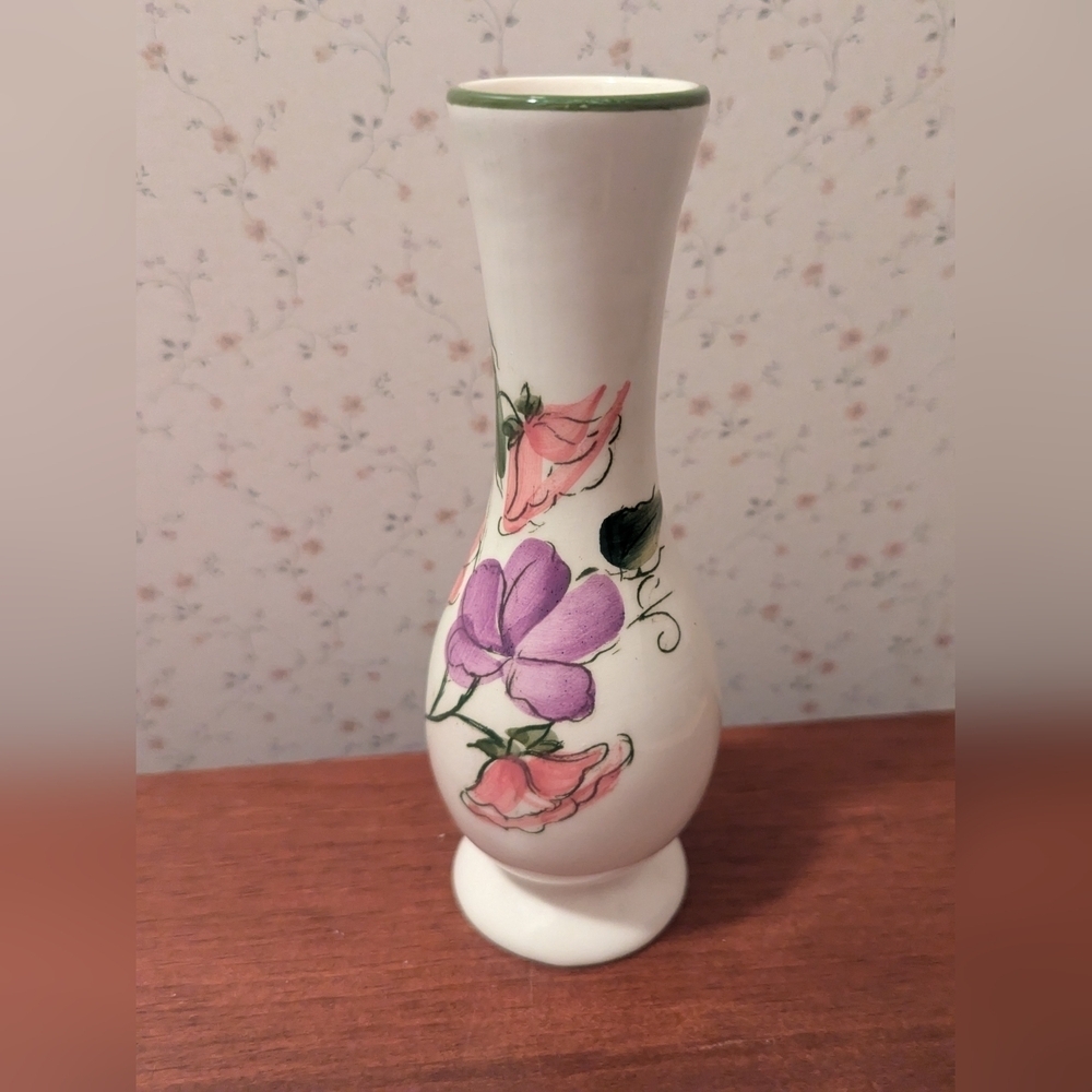 🩷 Weiss vase hand painted Brazil pink floral white 8" vintage